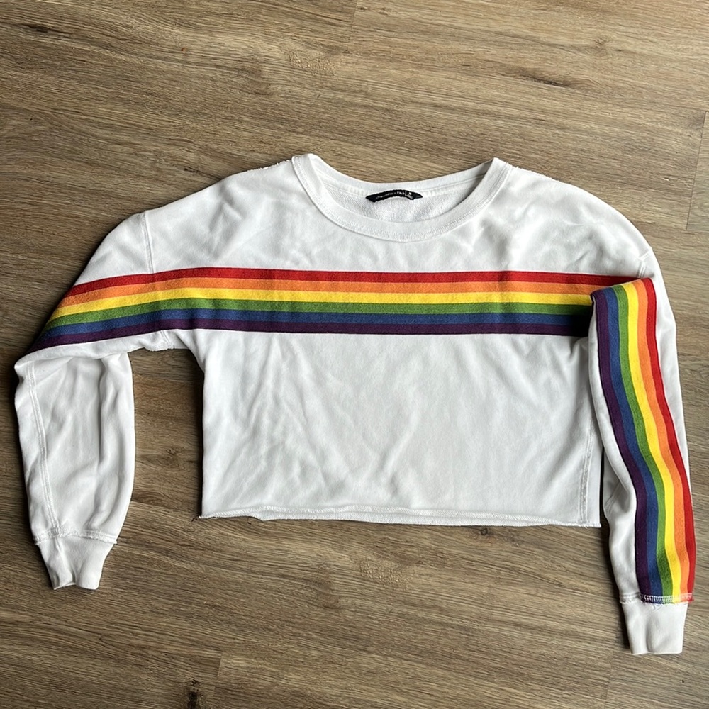 Abercrombie & Fitch long sleeve crop top